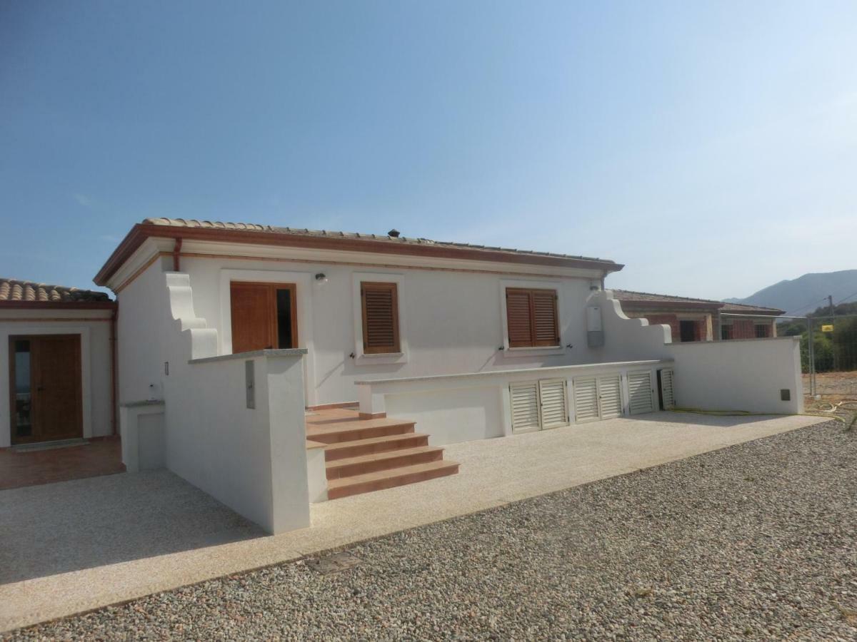 La Costa Est Villa Con Vista Mare In Ogliastra Sardegna 테르테니아 외부 사진