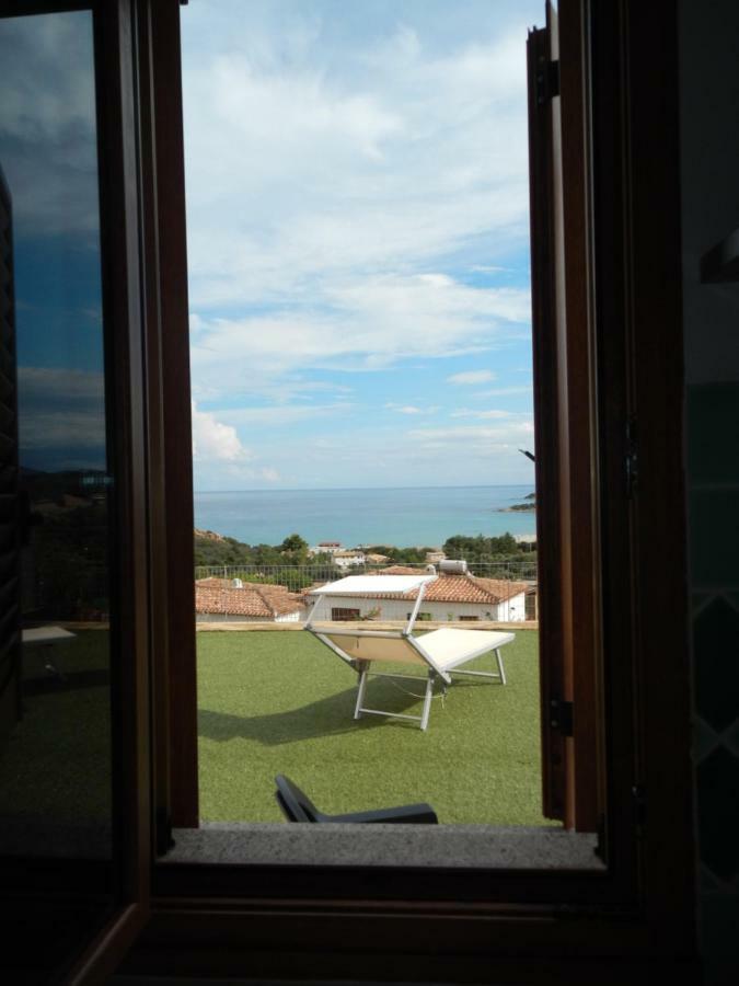 La Costa Est Villa Con Vista Mare In Ogliastra Sardegna 테르테니아 외부 사진